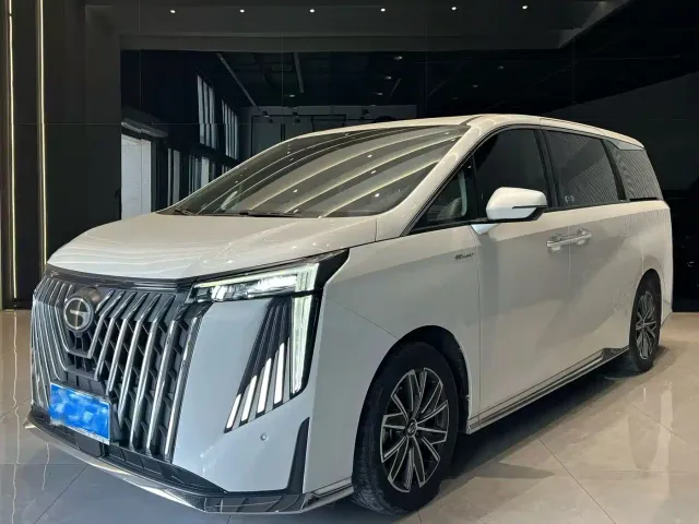 Фотография автомобиля — GAC Trumpchi M8