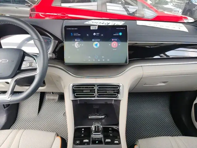 BYD Song PLUS — Фото автомобиля 12