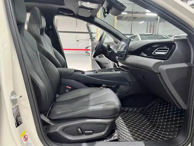 BYD Seal 06 New Energy 2025 DM-i Smart Drive Edition 120KM Luxury — Фото автомобиля 12