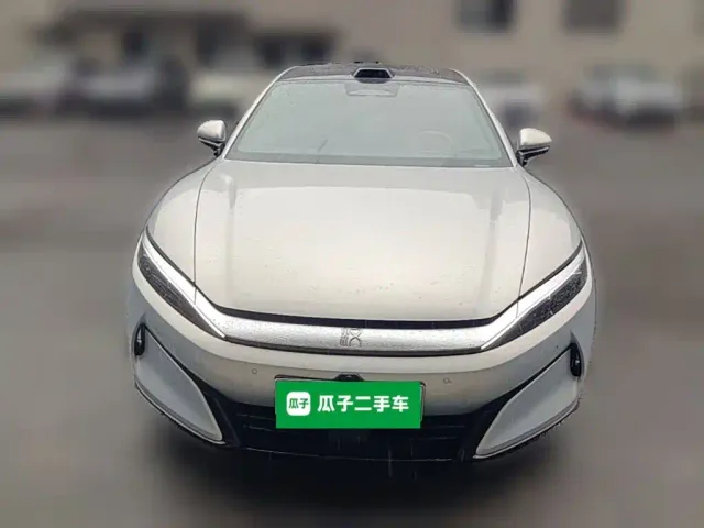 BYD Han L — Фото автомобиля 4