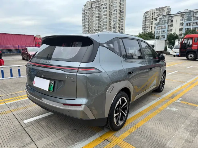GAC Aion Y — Фото автомобиля 6