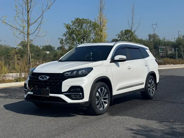 Chery Tiggo 8 — Фото автомобиля 2
