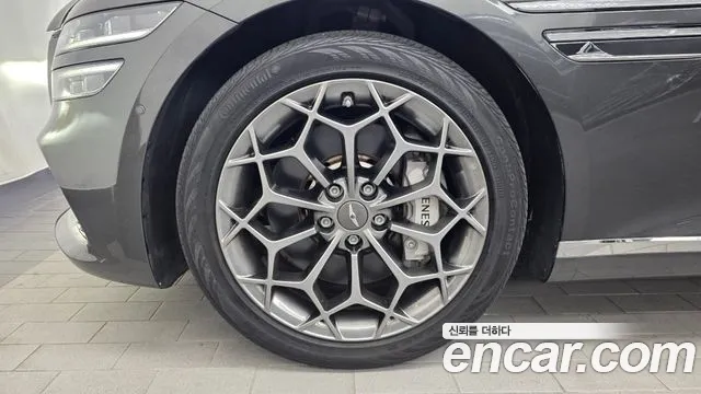 Genesis G80 RG3 — Фото автомобиля 5