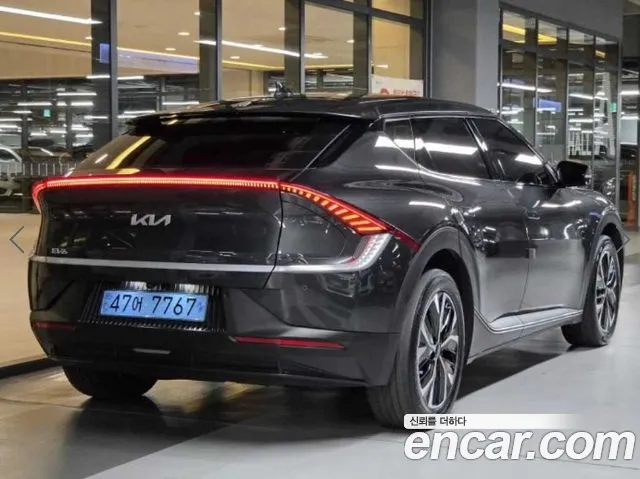 Kia EV6 — Фото автомобиля 5