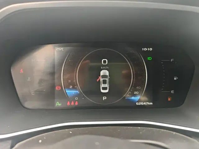 Geely Xingrui — Фото автомобиля 14