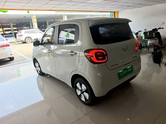 Wuling Hongguang Mini EV — Фото автомобиля 4