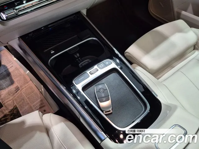 Mercedes-Benz EQB — Фото автомобиля 19