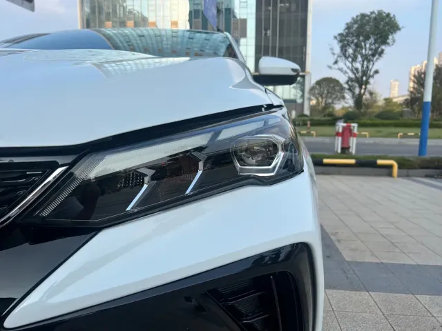 Geely Binrui — Фото автомобиля 4
