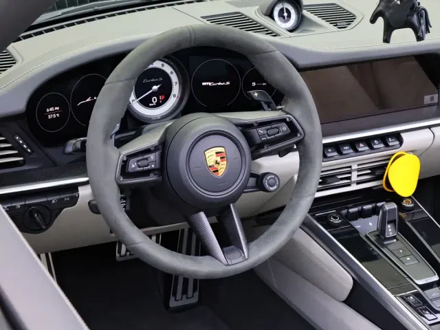 Porsche 911 — Фото автомобиля 17