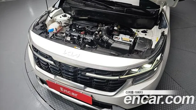Kia Seltos Новый Seltos Бензин 1.6 турбо 2WD — Фото автомобиля 6