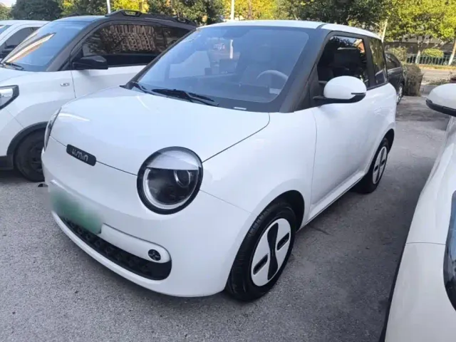 Фотография автомобиля — Changan Lumin