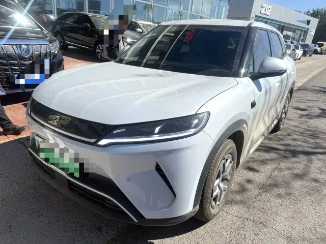 BYD Yuan UP — Фото автомобиля 3