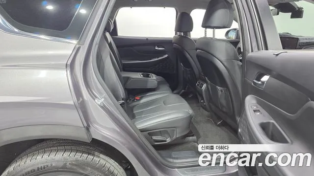 Hyundai Santa Fe New — Фото автомобиля 17