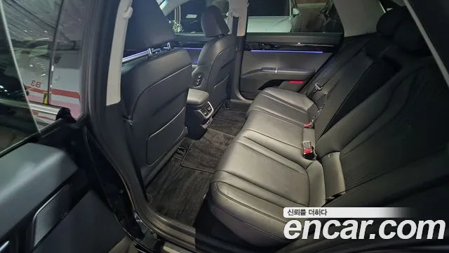 Hyundai Grandeur GN7 — Фото автомобиля 11