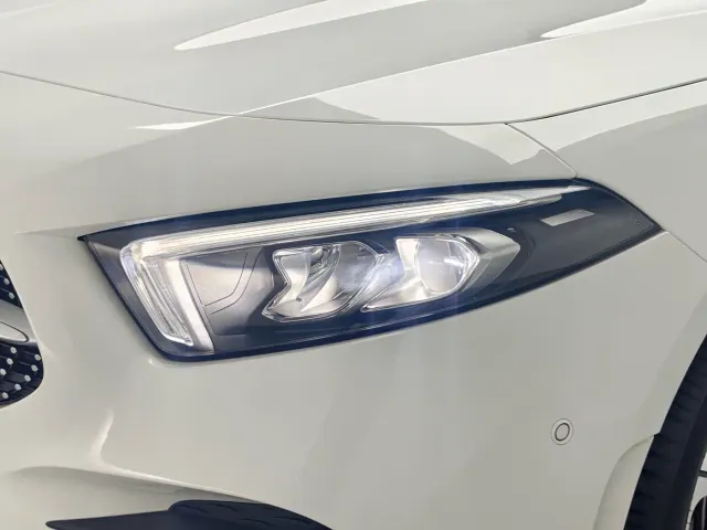 Mercedes-Benz A-Class — Фото автомобиля 14