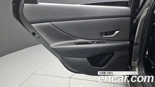 Hyundai Avante CN7 — Фото автомобиля 14