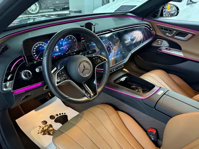 Mercedes-Benz E-Class — Фото автомобиля 9