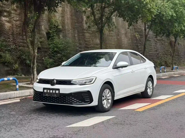 Фотография автомобиля — Volkswagen Lavida