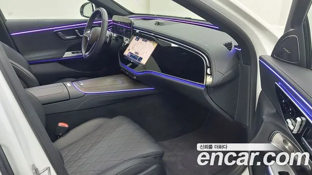 Mercedes-Benz E-Class — Фото автомобиля 13