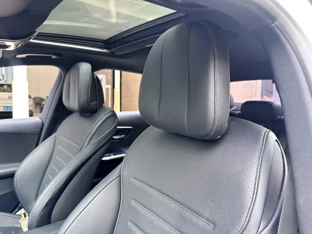 Mercedes-Benz C-Class — Фото автомобиля 8