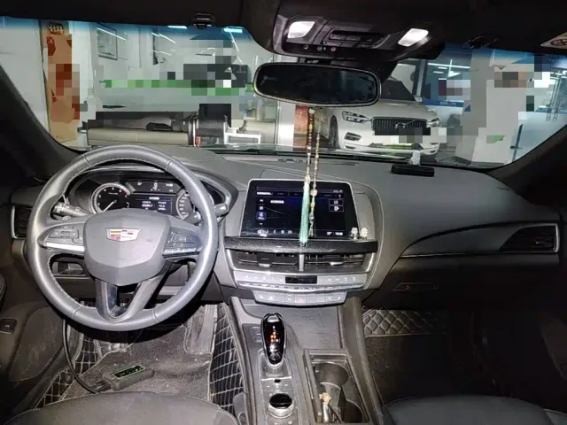 Cadillac CT5 — Фото автомобиля 9