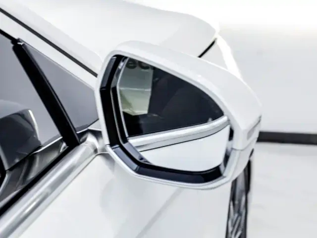 BMW 5 Series — Фото автомобиля 28
