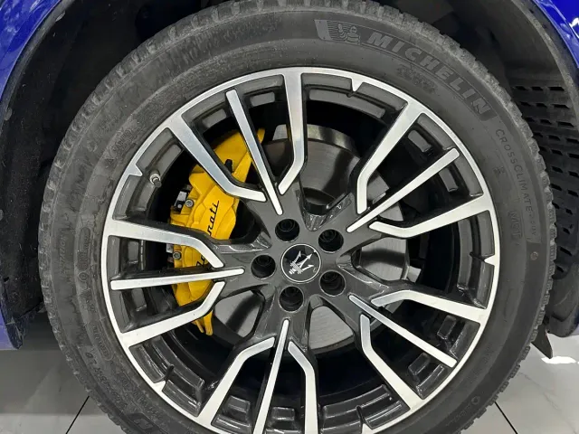 Maserati Grecale — Фото автомобиля 15