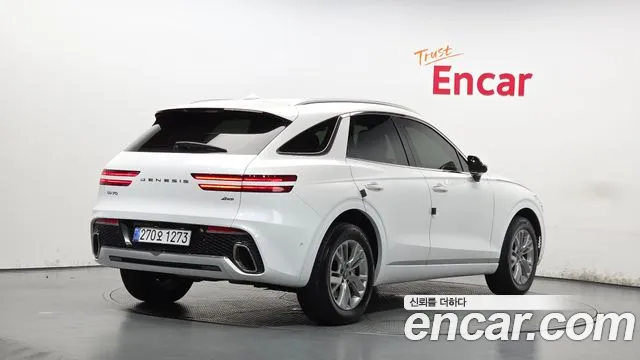 Genesis GV70 2.5T Бензин AWD — Фото автомобиля 2