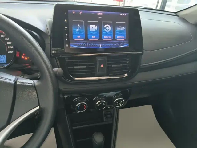 Toyota Vios FS — Фото автомобиля 9
