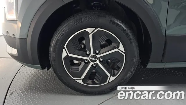 Kia Niro The All New — Фото автомобиля 5