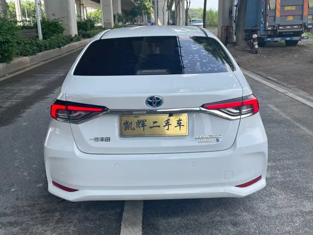 Toyota Corolla — Фото автомобиля 11