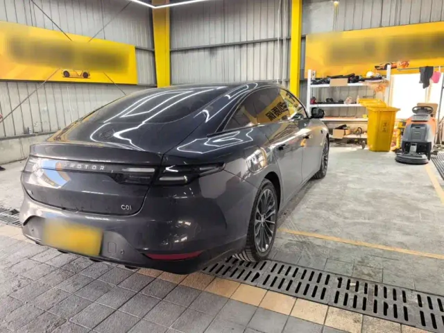 Leapmotor C01 — Фото автомобиля 6