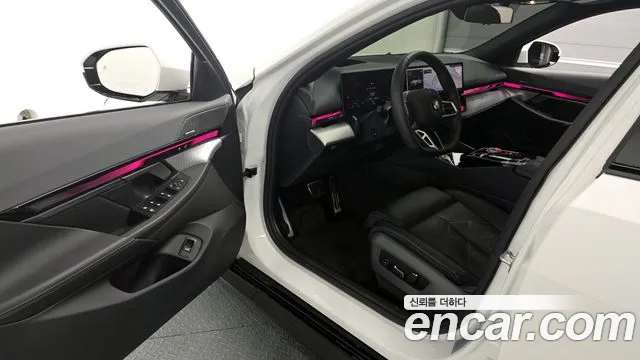 BMW 5-Series 5 серия (G60) 530i xDrive M Sport — Фото автомобиля 10