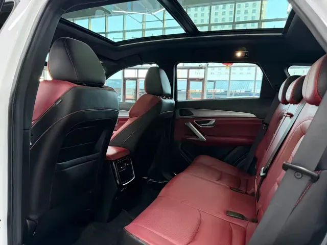 Jetour X70 Plus — Фото автомобиля 6