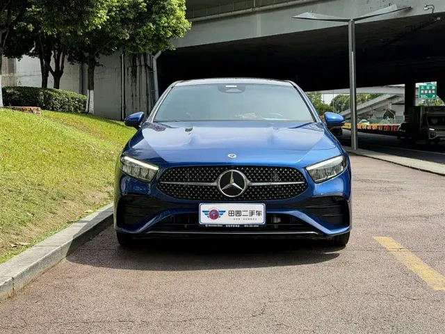 Mercedes-Benz A-Class — Фото автомобиля 2