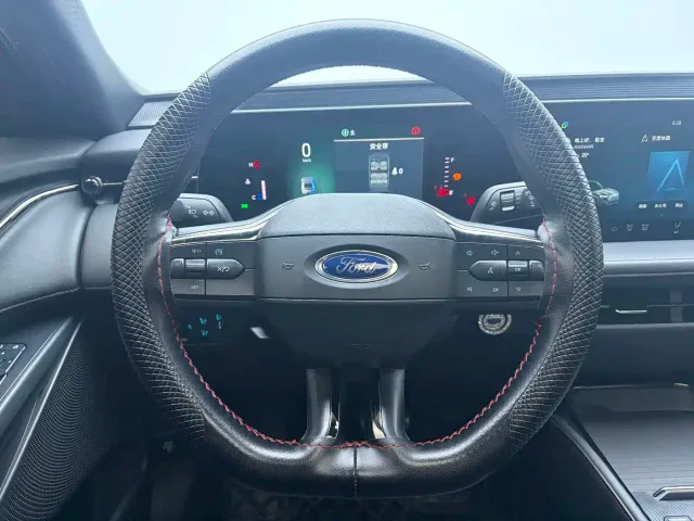 Ford Mondeo — Фото автомобиля 15