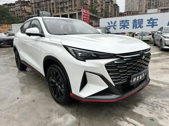 Changan X5 Plus — Фото автомобиля 2