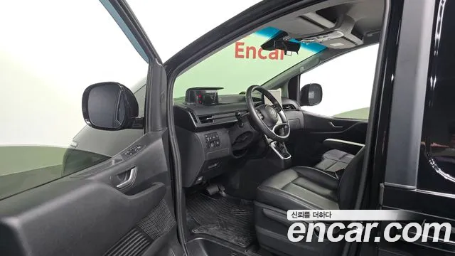 Hyundai Staria — Фото автомобиля 15