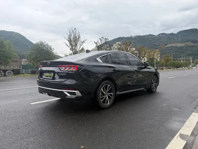 Ford Mondeo — Фото автомобиля 15