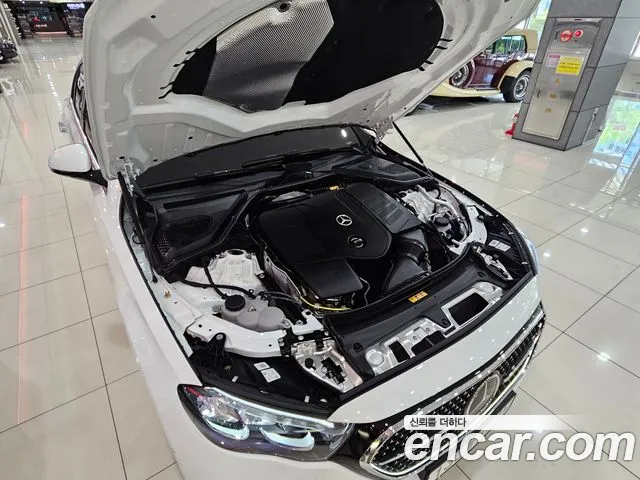 Mercedes-Benz E-Class W214 — Фото автомобиля 6