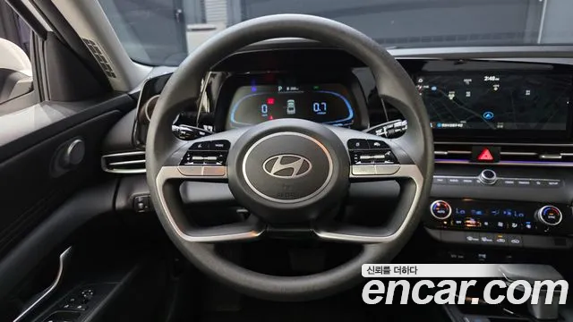 Hyundai AVANTE Новый Avante (CN7) — Фото автомобиля 13