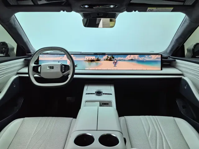 Geely Galaxy E8 — Фото автомобиля 22