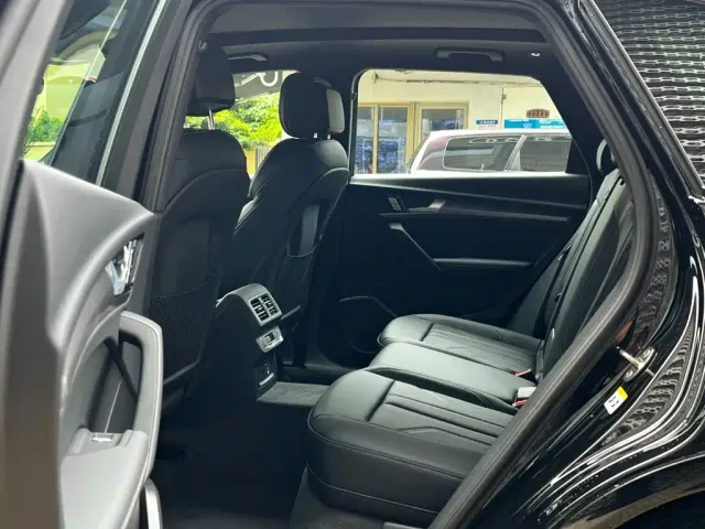 Audi Q5L — Фото автомобиля 19