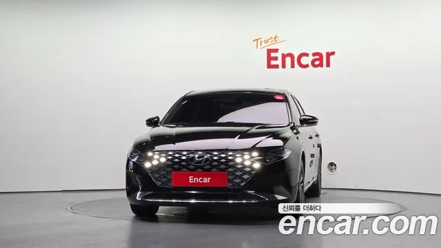 Hyundai Grandeur Новый Grandeur IG 3.0 LPi (Для проката) — Фото автомобиля 3