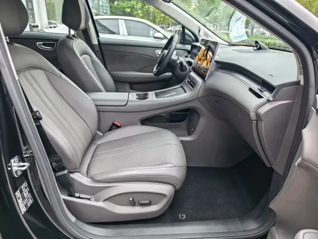 Shangjie SUV — Фото автомобиля 11