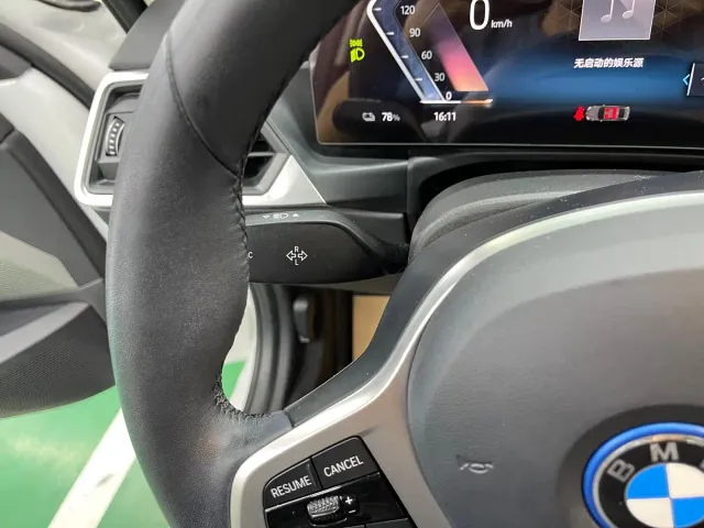BMW i3 — Фото автомобиля 13