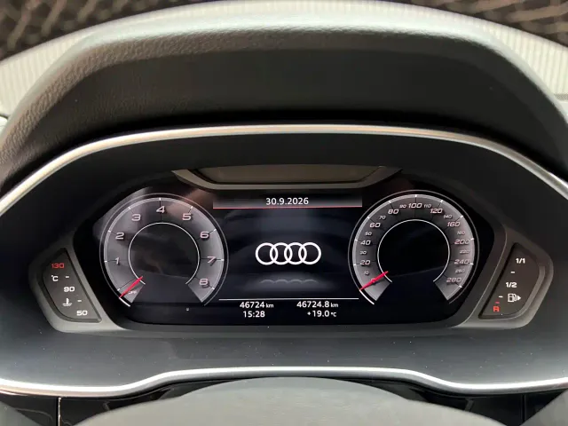 Audi Q3 — Фото автомобиля 5