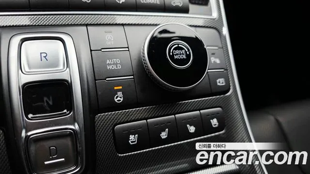 Hyundai Santafe Новый Santa Fe Дизель 2.2 2WD — Фото автомобиля 24