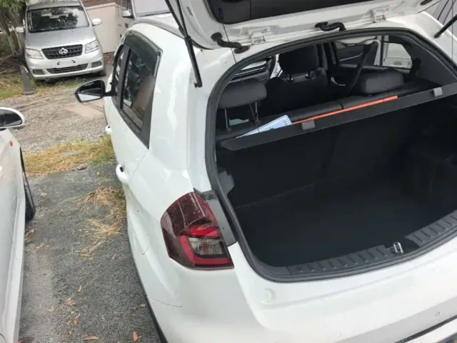 Geely Vision X3 — Фото автомобиля 4