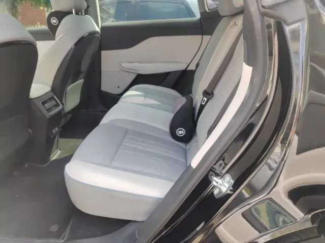 Voyah Auto Voyah Zhiyin 2024 Long Range Smart Edition — Фото автомобиля 14
